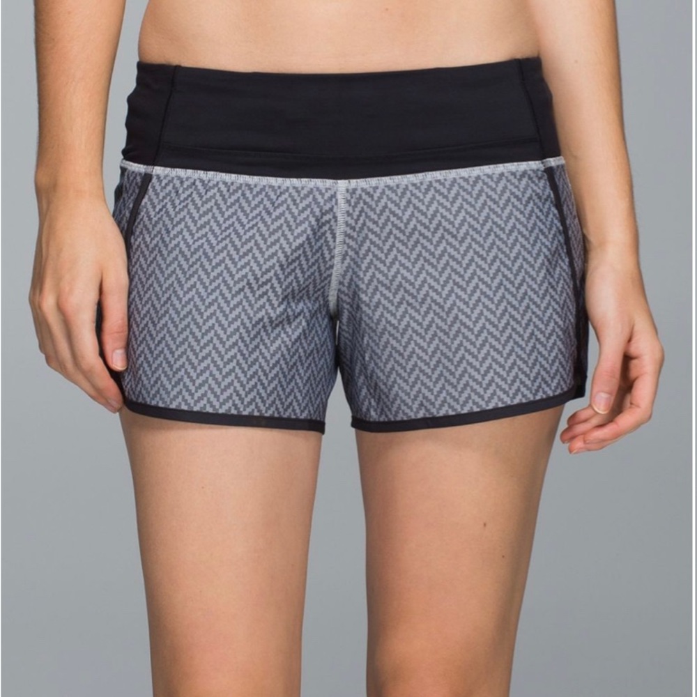 lululemon Run Times Short *2-way Stretch - herringbone